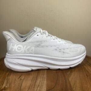 Hoka One One Clifton 9 Triple White Womens Size 10 Running Shoes 1127896 WWH